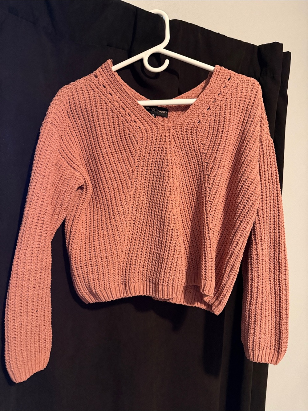 Almost Famous Blush Pink V-Neck Chunky Knit Sweater